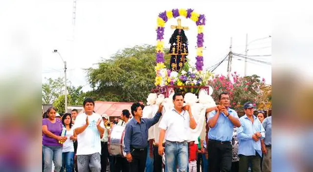 El Cautivo representa el momento que tras ser apresado en Getsemaní, Cristo fue abandonado por sus discípulos.