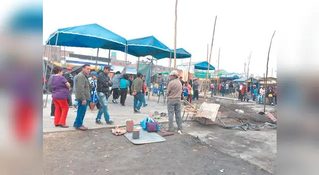 dPérdidas superan los 200 mil soles y damnificados dicen fue provocado. dPérdidas superan los 200 mil soles y damnificados dicen fue provocado.