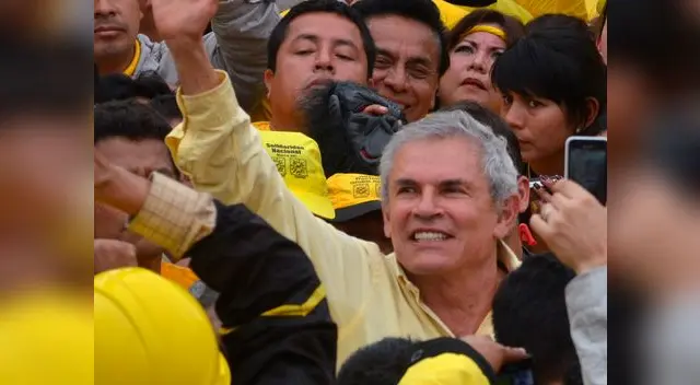 Luis Castañeda Lossio cierra etapa de encuestas liderando intención de voto Luis Castañeda Lossio cierra etapa de encuestas liderando intención de voto