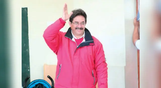 Señaló que muchos jóvenes optaron por escuchar sus propuestas.