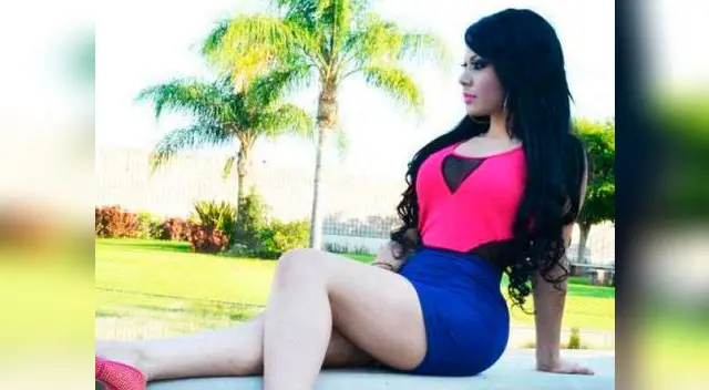 Hija de capo Mexicano causa furor en Facebook y YouTube con sensuales fotos Hija de capo Mexicano causa furor en Facebook y YouTube con sensuales fotos