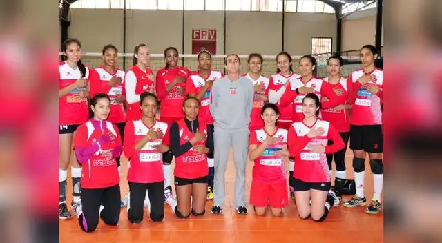 Selección peruana de vóley se unen a campaña Ponte Rosa. Selección peruana de vóley se unen a campaña Ponte Rosa.
