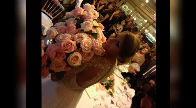 Delly Madrid publicó fotos de su boda religiosa en España.