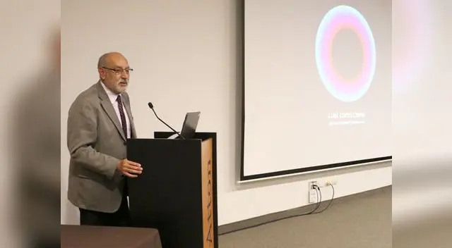 Eleodoro Mayorga en Taller de Energías Renovables.