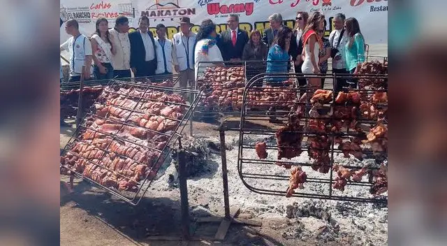 Este fin de semana está dedicado al 'Día del chancho al palo' en Huaral. Este fin de semana está dedicado al 'Día del chancho al palo' en Huaral.