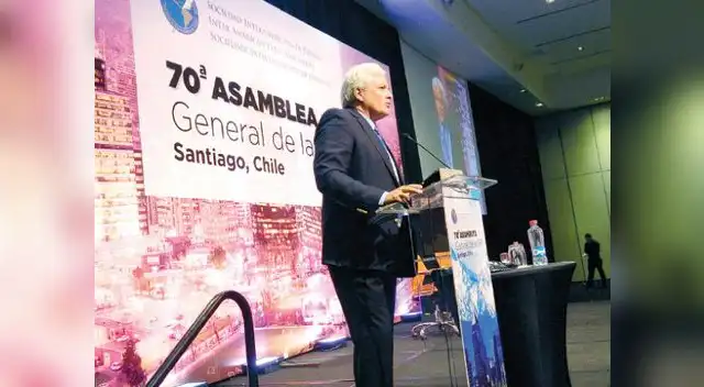 Director de La República reemplazará en el cargo a la estadounidense Elizabeth Ballantine. Director de La República reemplazará en el cargo a la estadounidense Elizabeth Ballantine.