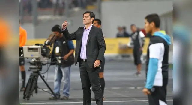 Leguía le apuntó directamente al DT. Leguía le apuntó directamente al DT.