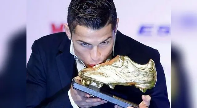 Cristiano Ronaldo recibe su tercera bota de Oro y sequiría en Real Madrid hasta el 2018