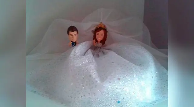 Angie Arizaga y Nicola Porcella fueron 'casados' por sus propios fans. Angie Arizaga y Nicola Porcella fueron 'casados' por sus propios fans.