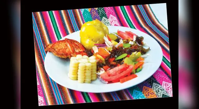 El secreto del chef: lava la cebolla picada a la juliana. 