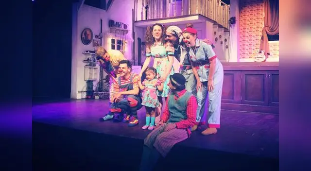 Gisela hace de las suyas en el teatro Pirandello, en Santa Beatriz.