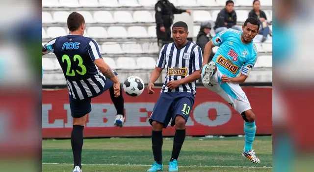 Blanquiazules y celestes: todo por el todo. Blanquiazules y celestes: todo por el todo.