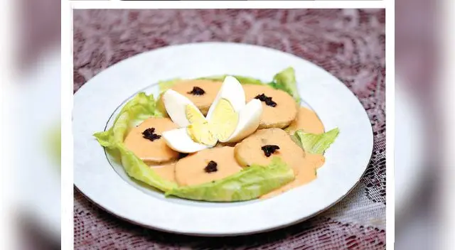 El secreto del chef: Si está muy aguada la crema cuando la licúes agrega una papa cocinada para darle textura.