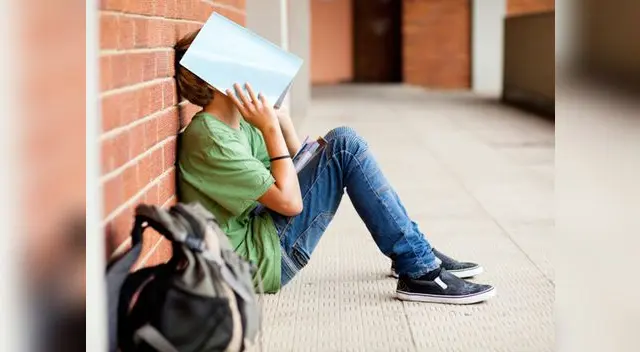 No presiones a tus hijos a que se saquen las máximas notas. Mejor motívalos a que den su mejor esfuerzo. No presiones a tus hijos a que se saquen las máximas notas. Mejor motívalos a que den su mejor esfuerzo.