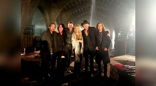 Shakira y Maná en la locación del nuevo videoclip.