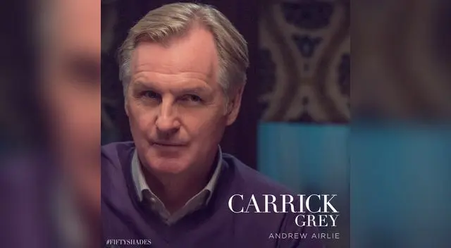 Andrew Arilie como Carrick Grey, padrastro de Christian Grey en filme '50 sombras de Grey'