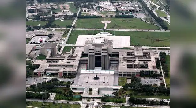 Sistema de seguridad cuenta con tres anillos dentro y fuera del Cuartel General del Ejército. Sistema de seguridad cuenta con tres anillos dentro y fuera del Cuartel General del Ejército.