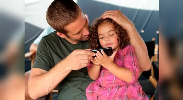 Paul Walker en una tierna foto junto a la hija de Vin Diesel Paul Walker en una tierna foto junto a la hija de Vin Diesel