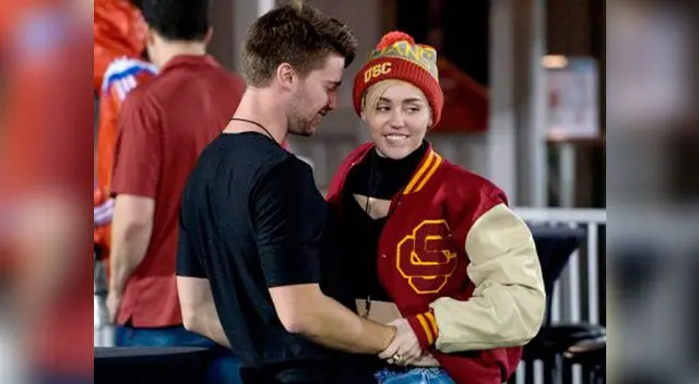 Miley Cyrus estaría esperando un bebé. Miley Cyrus estaría esperando un bebé.