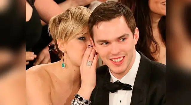Jennifer Lawrence aún sigue en el pensamiento de Nicholas Hoult.
