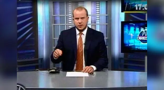 Conductor Thorndike pierde los papeles en vivo. 