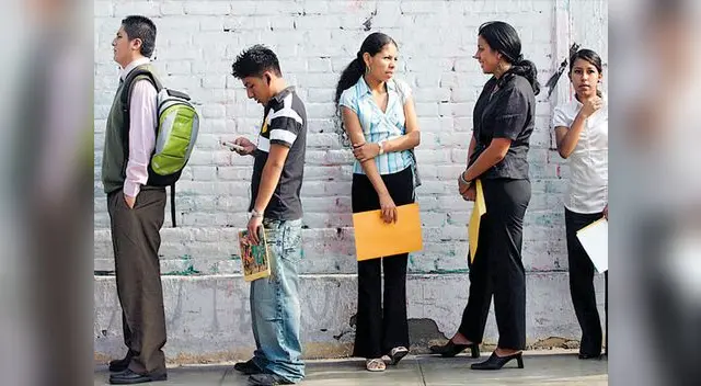 Jóvenes se sienten desamparados con nueva ley. Nadie entiende cómo fue aprobada esta iniciativa. Jóvenes se sienten desamparados con nueva ley. Nadie entiende cómo fue aprobada esta iniciativa.