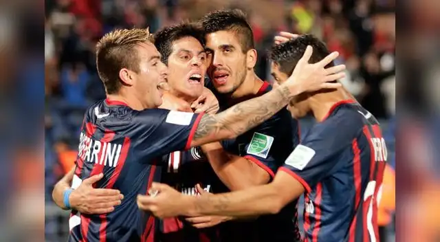 Equipo argentino se impuso 2-1 al modesto Auckland City de Nueva Zelanda. 