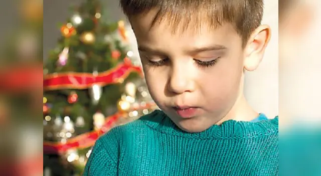 Habla con tu hijo y explícale de manera sencilla por qué su papá o mamá no estará en Navidad, ellos entienden Habla con tu hijo y explícale de manera sencilla por qué su papá o mamá no estará en Navidad, ellos entienden