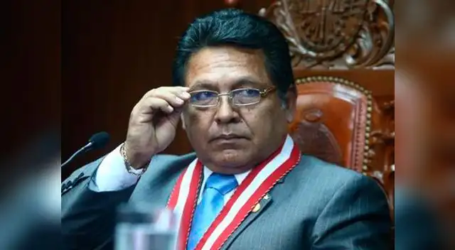 Carlos Ramos Heredia fue suspendido de sus labores como titular del Ministerio Público por la CNM. Carlos Ramos Heredia fue suspendido de sus labores como titular del Ministerio Público por la CNM.