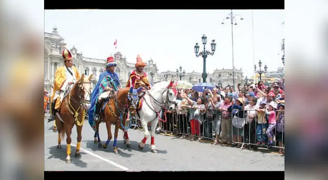 Efectivos de la policía montada personificaron a Melchor, Gaspar y Baltazar. Efectivos de la policía montada personificaron a Melchor, Gaspar y Baltazar.