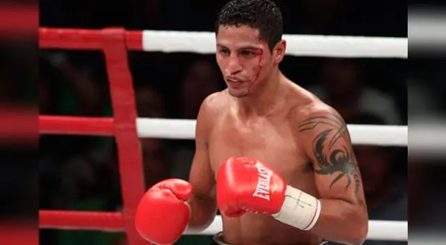 Jhonatan Maicelo peleará por título. 