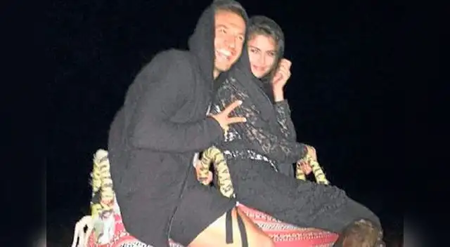 Sejad Salihovic y Selena Gomez compartiendo momentos de felicidad.