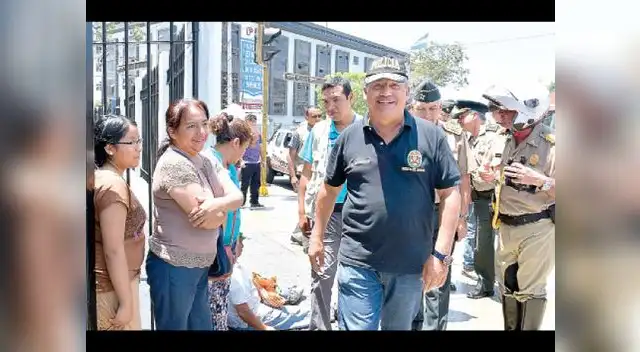 Pese a su postura, se informó que OSE indagará contratación de su hija. Pese a su postura, se informó que OSE indagará contratación de su hija.