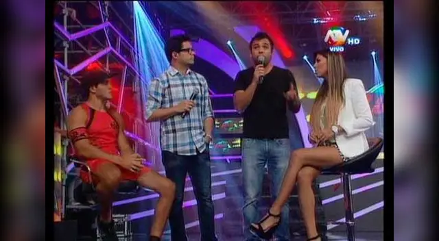 Mario y Alondra se dicen de todo. 