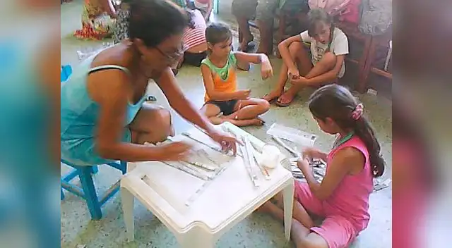 El reciclaje de papel se ha convertido también en una fuente de trabajo. 