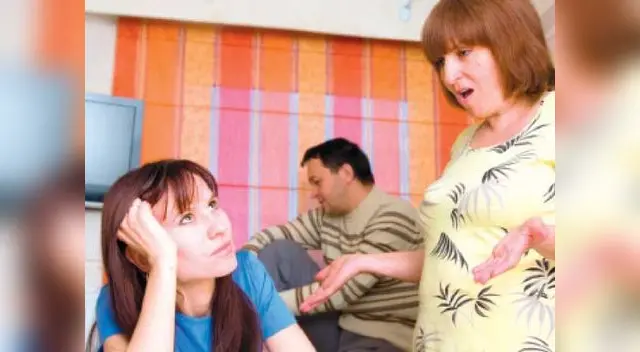 Toma nota: Las madres deben entender que la sobreprotección es mala para los niños porque no les permite desarrollar habilidades para la vida. 