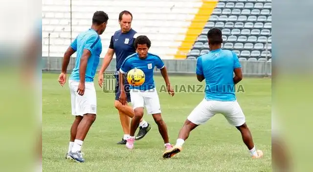Partido se iniciará desde las 7:15 p. m. (hora peruana)