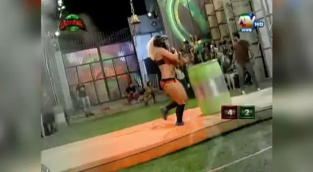 Argentina se salvó por un 'pelito' Argentina se salvó por un 'pelito'