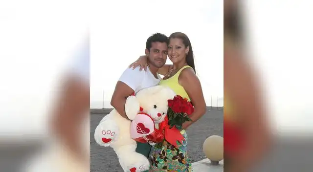 Esposos revelan detalles de cómo se aman detrás de las cámaras de televisión. Esposos revelan detalles de cómo se aman detrás de las cámaras de televisión.