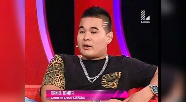 Daniel Tomita solo quiere una amistad con Angie. Todo depende de ella. Daniel Tomita solo quiere una amistad con Angie. Todo depende de ella.