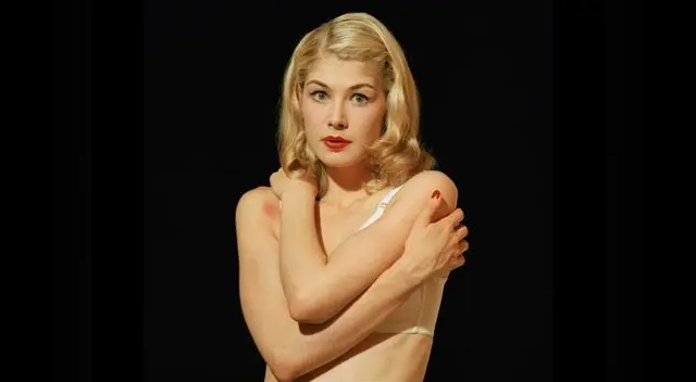 Actriz británica sorprende en su categoría Actriz británica sorprende en su categoría