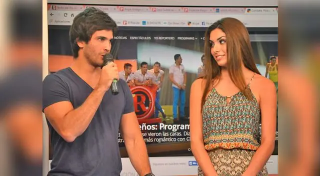 Combatientes se lucen juntos.