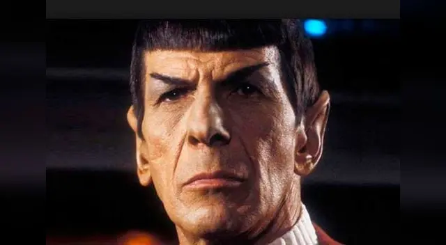 Leonard Nimoy en su papel de Spock en Viaje a las estrellas. 