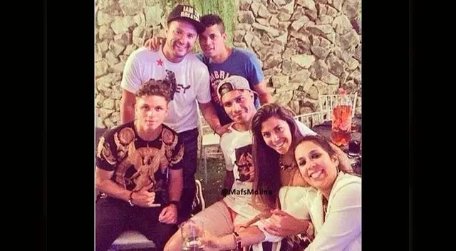 Alondra García Miro y Paolo Guerrero cumplen dos meses de relación. 