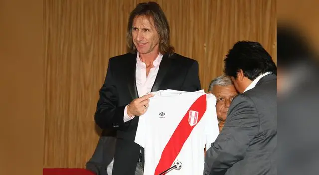 EL DT fue presentado ayer en la Videna e hizo saber cómo enfocará su trabajo EL DT fue presentado ayer en la Videna e hizo saber cómo enfocará su trabajo