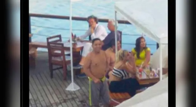 Edwin Sierra y rusa la pasan muy bien en Iquitos. 