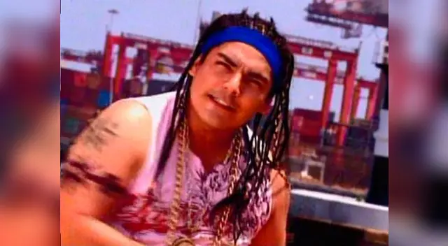 Su nuevo éxito es 'El taxi churro' Su nuevo éxito es 'El taxi churro'