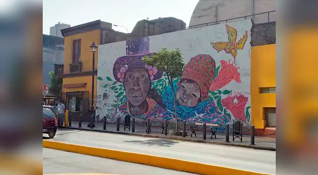 MADRE CON SU PEQUEÑO HIJO