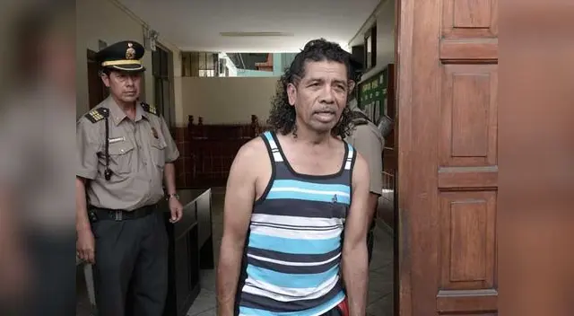 Cómico fue a verlo a comisaría. Cómico fue a verlo a comisaría.