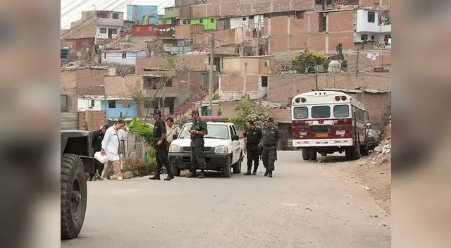 Cuando se alistaban a huir, malhechores fueron sorprendidos por policías y ocurrió una balacera.
